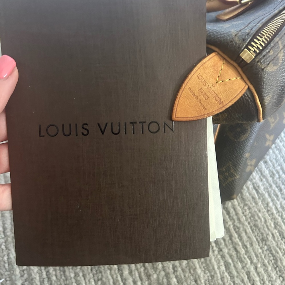 Authentic LOUIS VUITTON speedy 35 - Picture 13 of 13